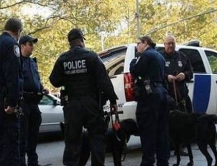 السلطات الأمريكية تغلق جانبًا من الحدود مع المكسيك لإيقاف دخول اللاجئين.. والرحلات الجوية مستمرة فى نقلهم