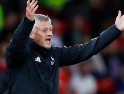 إحباط يهز مانشستر يونايتد بعد خروجه من الدور الثالث