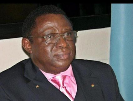 توفى العقيد المدان بالاباده الجماعية