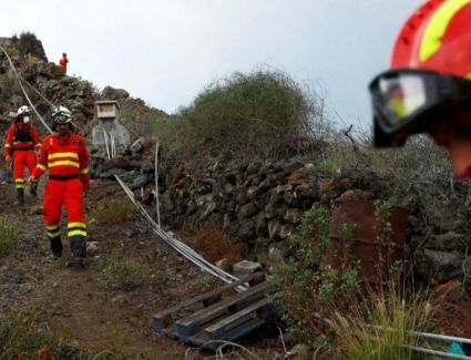 لابالما يجبر ٦ آلاف على المغادرة و يدمر ٢٠٠ منزل