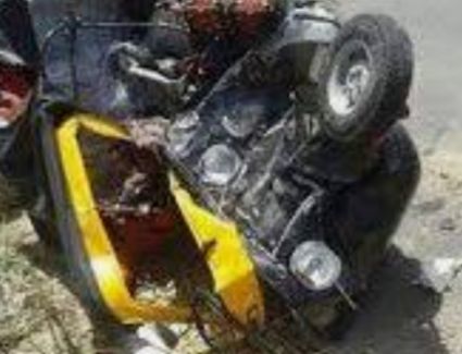 مصرع شخص و إصابة ثلاثة نتيجة تصادم توك توك وتروسيكل