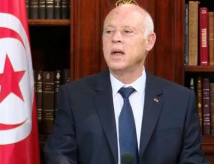 الرئيس التونسى يعين الحكومة الجديدة رسميا