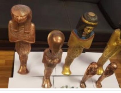 القبض علي ٣ أشخاض بتهمة التنقيب عن الآثار في منزل بأبو النمرس