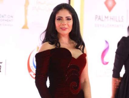 منى ذكي تخوض السباق الرمضاني المقبل بمسلسل جديد.. تعرف على التفاصيل