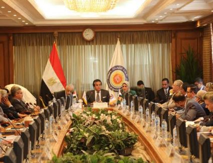 المجلس الأعلى للجامعات يتطرق إلى عدد من الملفات المهمة