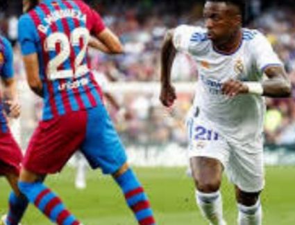 ريال مدريد يتغلب على برشلونة