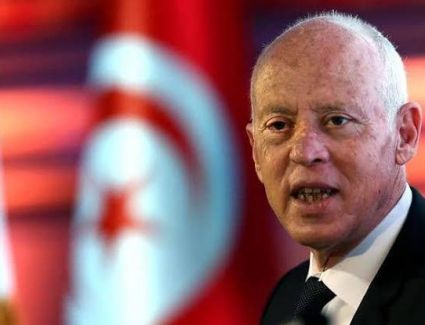 الرئيس التونسي ينظم حوار وطني مع الشعب 