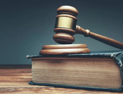 القبض على فتاة وعاطلين لسرقة شابين بالإكراه في بولاق الدكرور