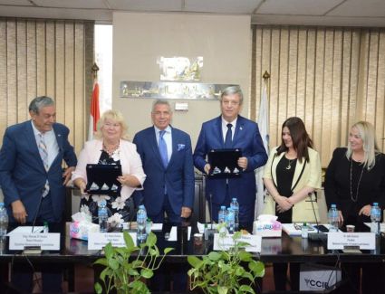 الوفد الروماني يزور جمعيه رجال الأعمال بمصر