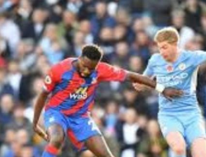 كريستال بالاس يهزم مانشيستر سيتي بثنائية نظيفة 