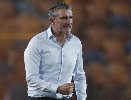 كارتيون يغادر إستاد القاهرة ويرفض حضور المؤتمر الصحفي بعد اقتناص الأهلي الخماسية