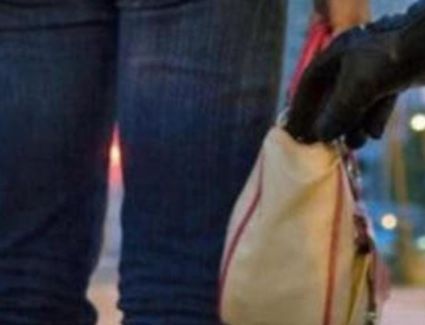 النيابة العامة تأمر بحبس سيده السرقه ٤ ايام على ذمه التحقيق