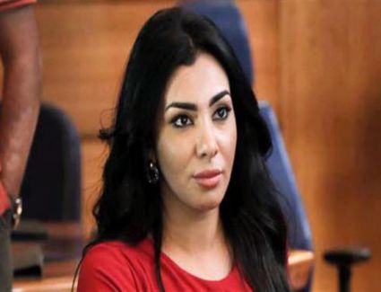 رحلت الأجهزة الأمنية الفنانة ميريهان حسين إلى سجن القناطر الخيرية لقضاء فترة الحبس