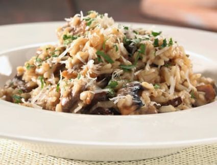 على الطريقة الإيطالية، لك طريقة تحضير الريزوتو بالفطر والدجاج