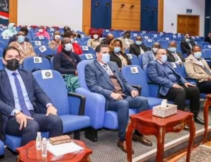 التعرف على خدمة ميناء دمياط و دوره في تنشيط حركة التجارة البحرية