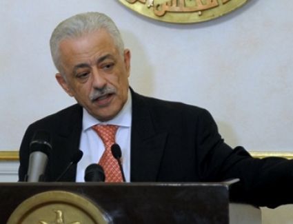  التعليم :بحث آليات وضوابط التعاقد مع المعلمين فى مسابقة العقود المؤقتة 