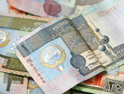استقرار سعر الدينار الكويتي في البنوك المصرية