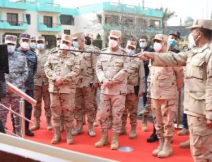 وزير الدفاع يشهد مشروع مراكز القيادة الاستراتيجى التعبوى المشترك (سيناء- 6)