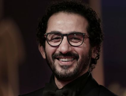 أحمد حلمي يستكمل تصوير فيلمه الجديد "العيل"