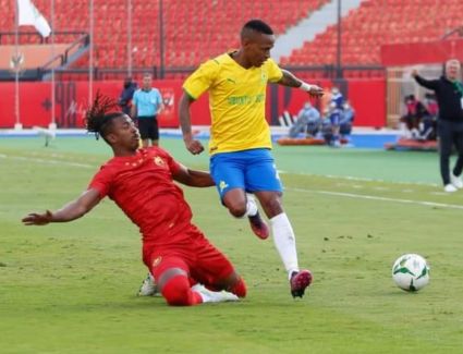 صن دوانز يقع في فخ التعادل مع المريخ السوداني 