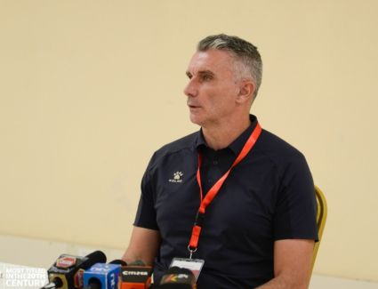 أول تعليق من الديك الفرنسي باتريس كارتيرون على تعادل الفارس الأبيض اليوم 