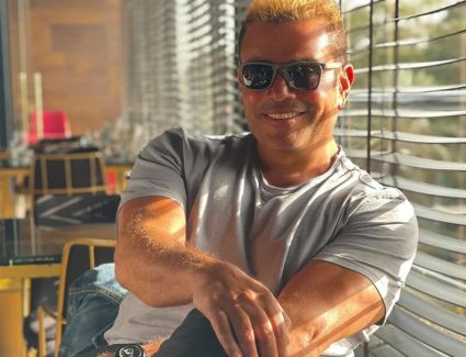 حذف أغاني عمرو دياب من قناته وجميع المنصات الموسيقية