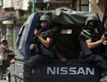 نجحت وزارة الداخلية بضبط السيدة المنقبة التى ألقت رضيعها بحدائق اكتوبر