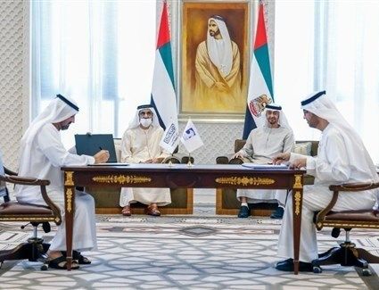 بحضور رئيس الدولة ونائبه.. توقيع اتفاقية لبيع الغاز بين "أدنوك" و"دوسب"