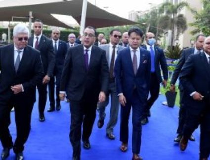 رئيس الوزراء يتفقد معرض مصر الأول لحقوق الملكية الفكرية