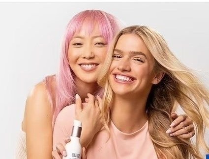 علاج ثوري للشعر يعتمد على تقنية الروابط ثلاثية الأبعاد