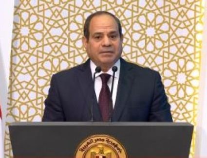 الرئيس السيسي: علينا ترجمة مكارم الأخلاق إلى سلوك ودستور عملى وواقع ملموس