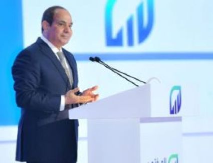 الرئيس السيسي يوجه الحكومة بعدم تحميل المواطن أعباء إضافية