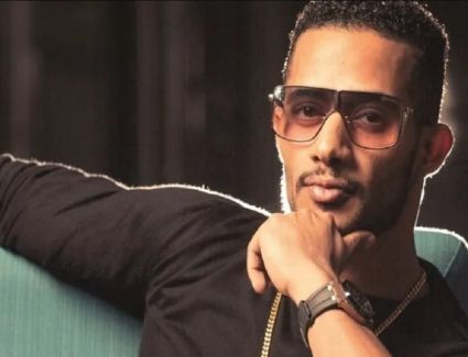 محمد رمضان يُشارك جمهوره لقطات من تكريمه في دبي