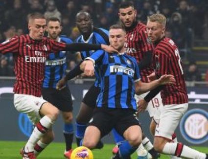 مواعيد مباريات اليوم.. ميلان ضد الإنتر وكريستال بالاس مع مانشستر يونايتد