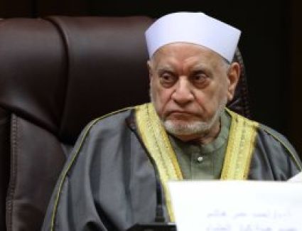 أحمد عمر هاشم يغادر الرعاية المركزة ويوجه رسالة شكر للرئيس السيسى