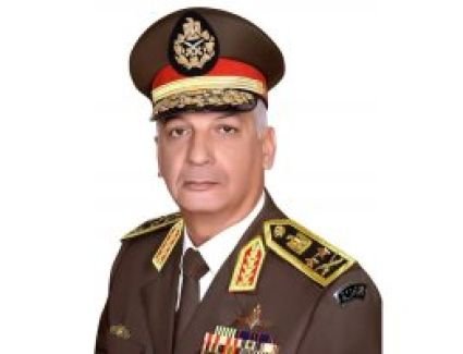 القوات المسلحة تهنئ رئيس الجمهورية بمناسبة حلول عيد الفطر المبارك