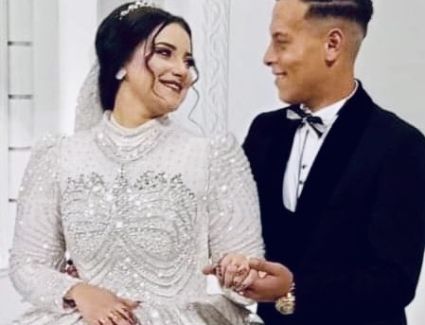 الاعلامى سيد العايق يهنئ العروسين إبراهيم وأميمه بالزفاف السعيد