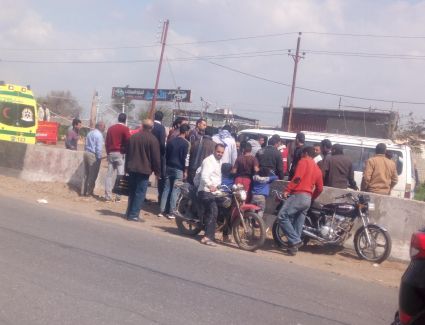 حادث مروع  منذ قليل على طريق ميت غمر زقازيق