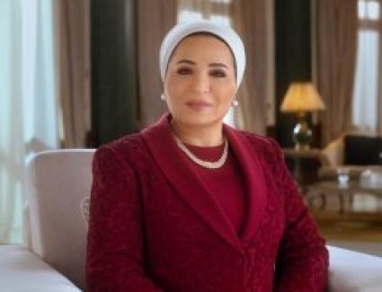 السيدة انتصار السيسى: أمهات الشهداء قدمن أغلى ما لديهن ليحيا الوطن فى أمانما