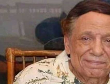 اعتزال عادل إمام الفن.. كيف علقت يسرا ولبلبة؟