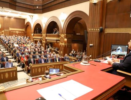 الشيوخ يواصل جلساته العامة بمناقشة استراتيجية تطوير قطاع النقل