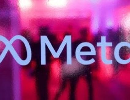 عطل يضرب فيس بوك وإنستجرام ويؤدى لخروج المستخدمين