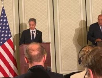 وزير خارجية أمريكا: يجب إقامة دولة فلسطينية مستقلة ودمج إسرائيل بالمنطقة