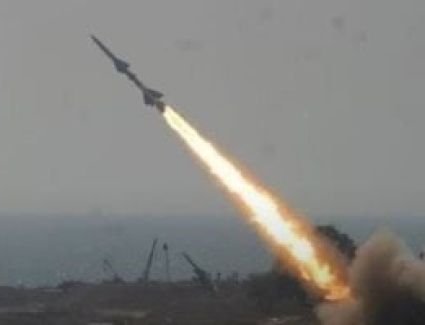 إيران تشن هجوما على إسرائيل باستخدام عشرات الطائرات المسيرة