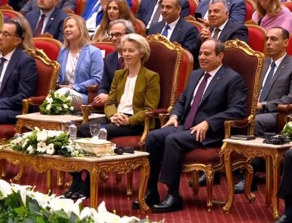 الرئيس السيسي: بيئة الاستثمار في مصر آمنة ومستقرة بإرادة شعبها