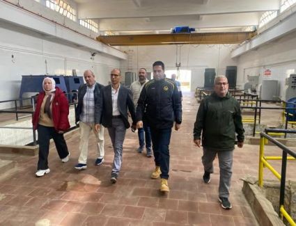 رئيس جهاز القاهرة الجديدة يتفقد روافع الصرف الصحي 