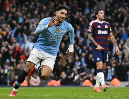 مرموش هاتريك "3 أهداف" ليقود فريقه للفوز على نيوكاسل برباعية