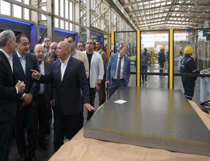 تفقده مدبولي اليوم.. 25 مليار جنيه مبيعات «قنديل للصلب» في عام 2024