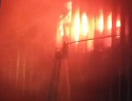 المصرية للاتصالات: فصل التيار خلال الحريق سبب تأثر الخدمة.. وتعويض المتضررين