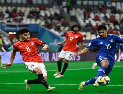 مصر تخطف تعادلاً صعبًا أمام الكويت في مواجهة مشتعلة بكأس العرب